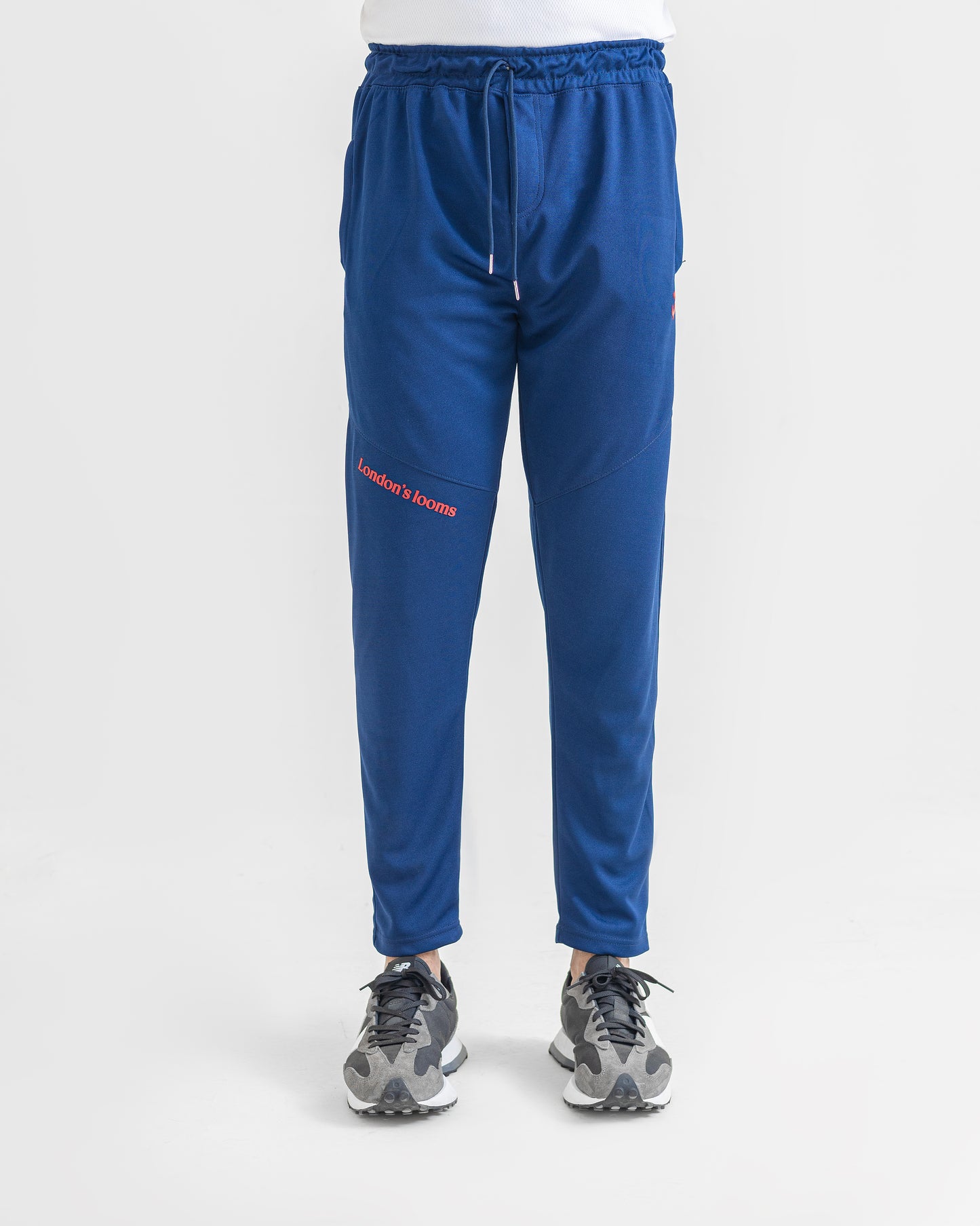 BLUE LOOSE FIT PLEATED TROUSERS