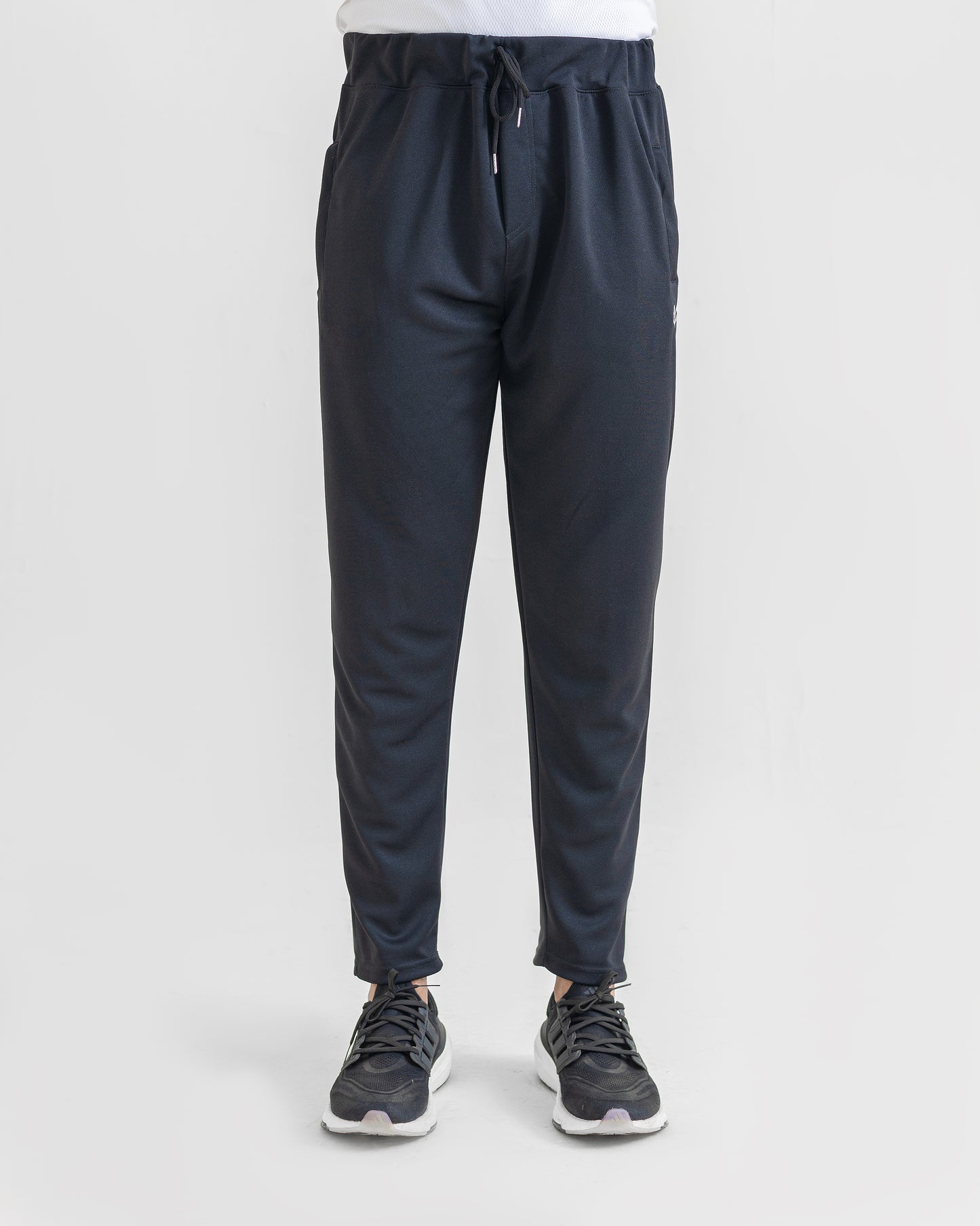 DARK LOOSE FIT PLEATED TROUSERS