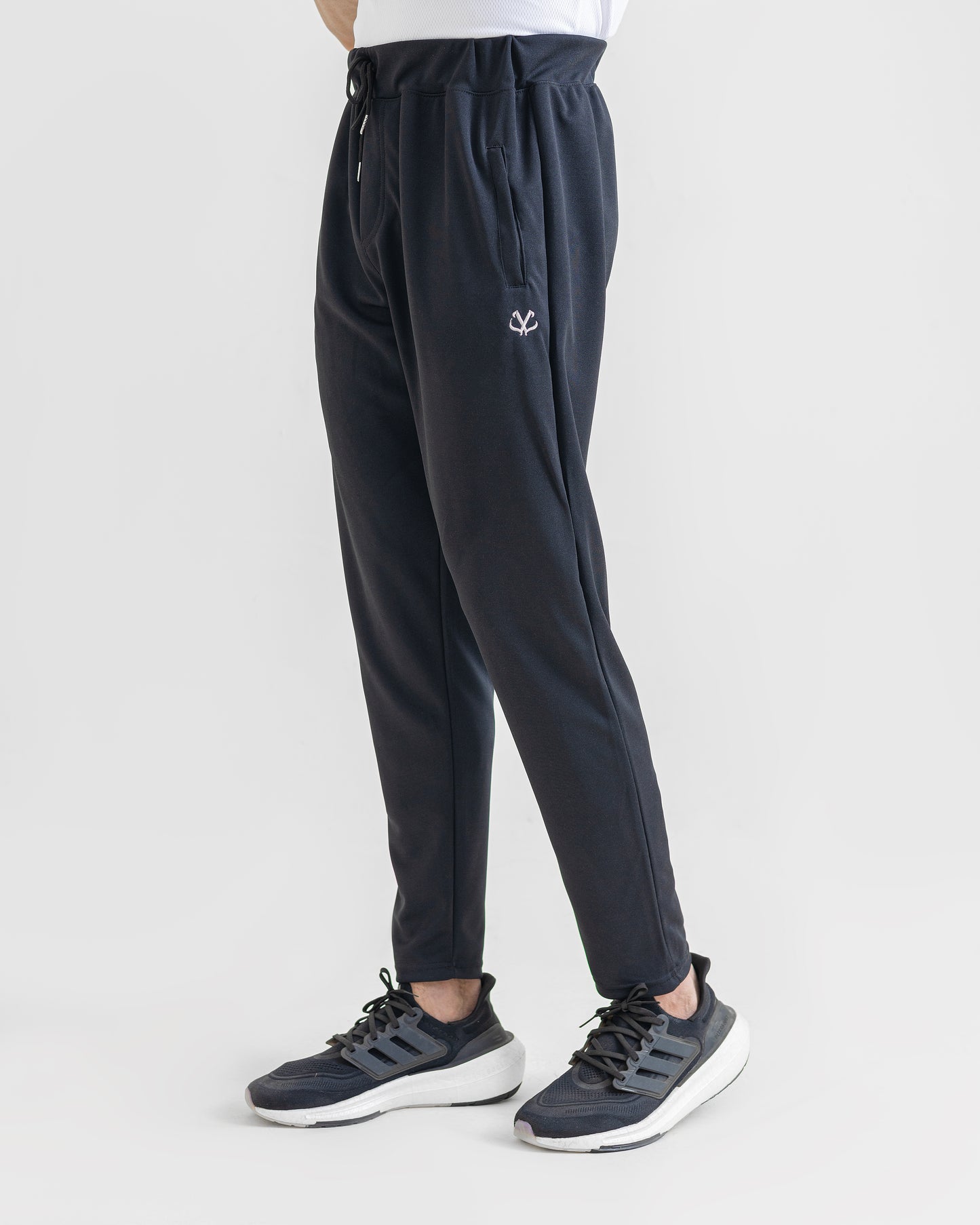 DARK LOOSE FIT PLEATED TROUSERS