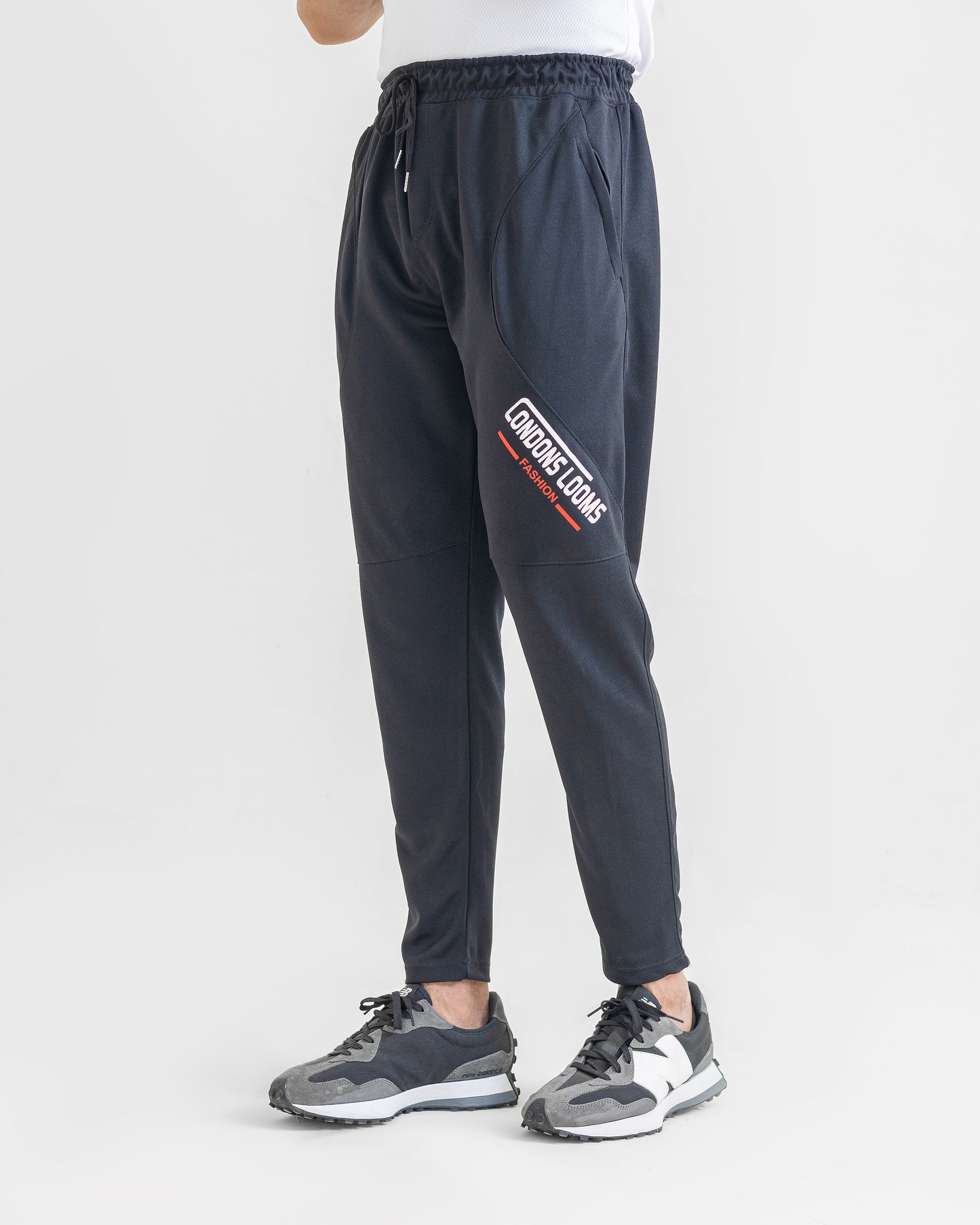 DARK GREY LOOSE FIT PLEATED TROUSERS