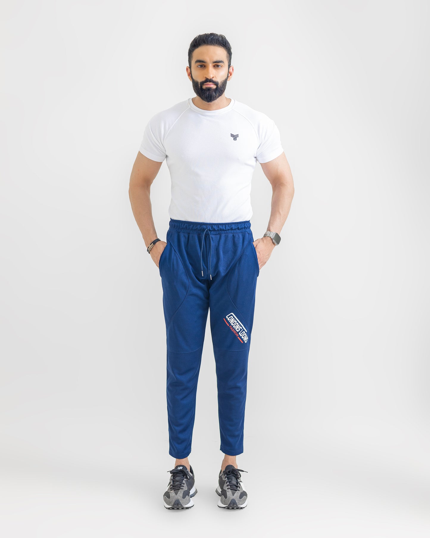 DARK BLUE LOOSE FIT PLEATED TROUSERS