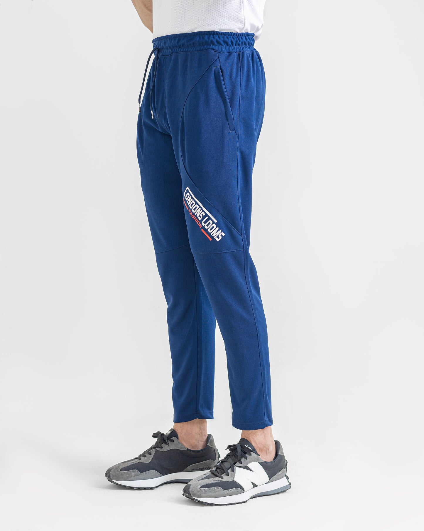 DARK BLUE LOOSE FIT PLEATED TROUSERS