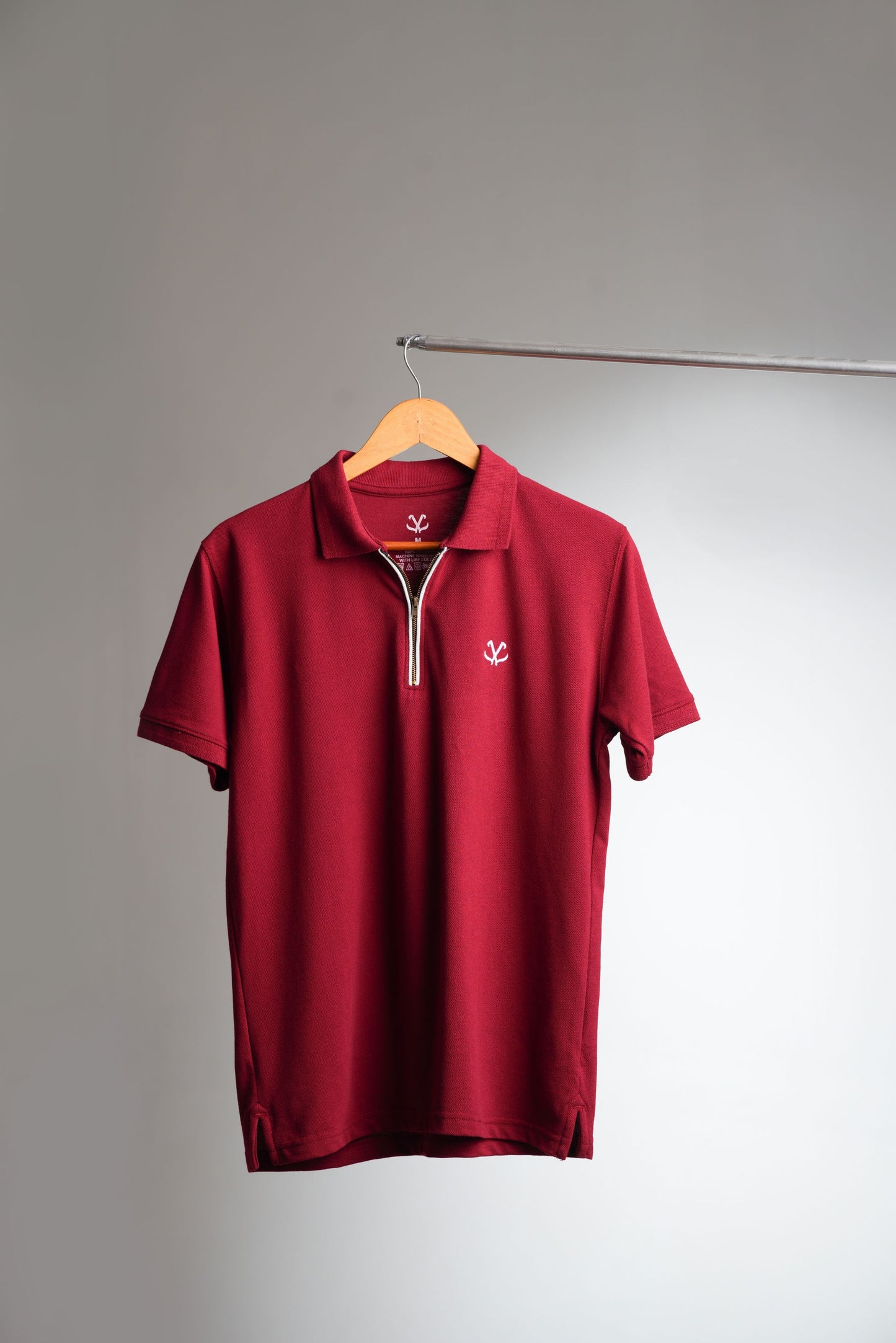 MAROON BASICS ZIP POLO