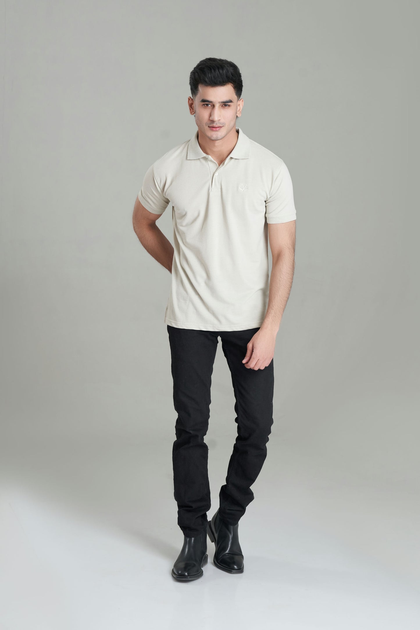 ESSENTIAL BEIGE POLO