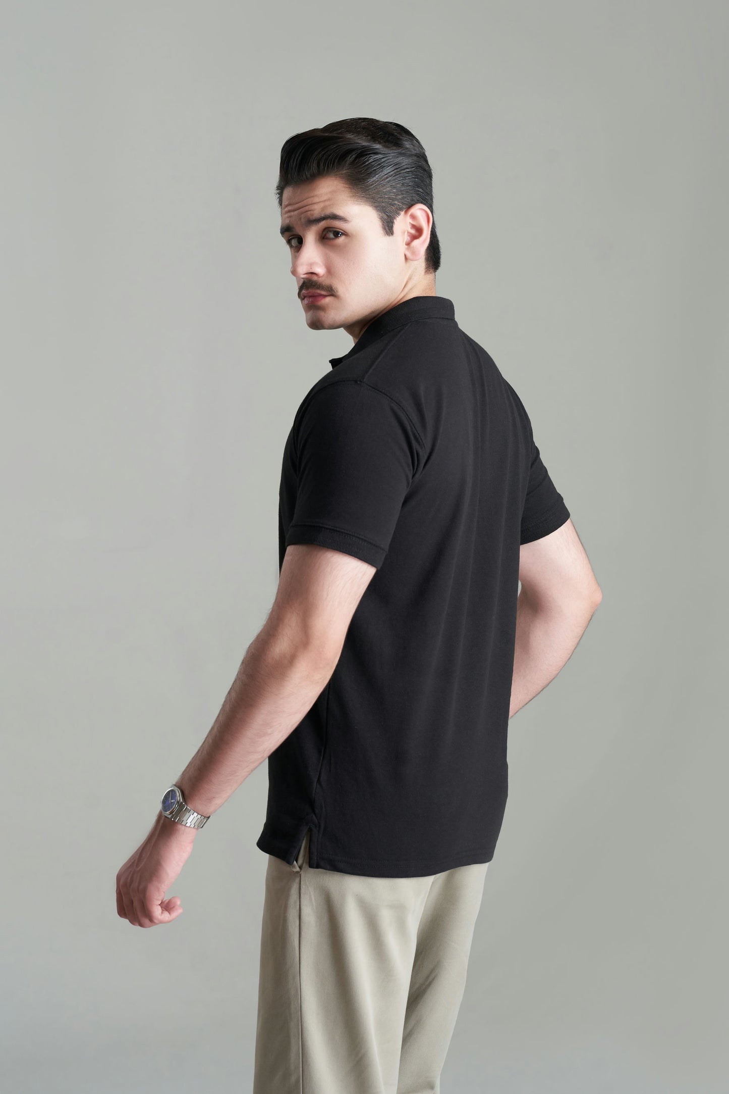 BLACK BASICS GOLD POLO
