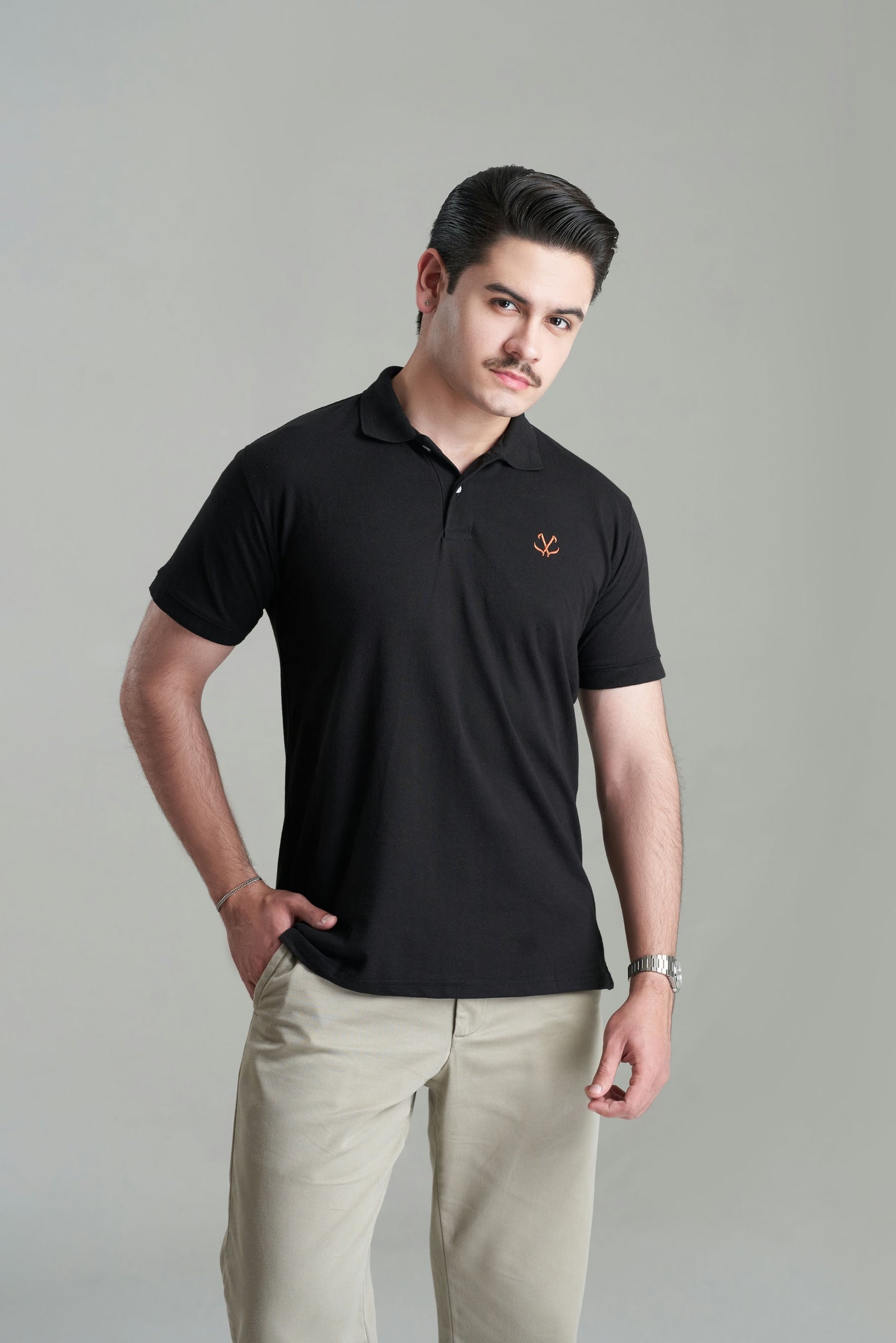 BLACK BASICS GOLD POLO